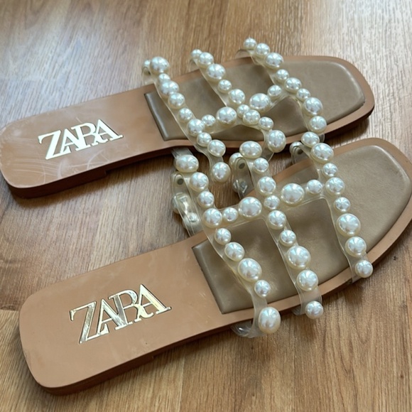 Zara Pearl Flat Sandals - Picture 2 of 3